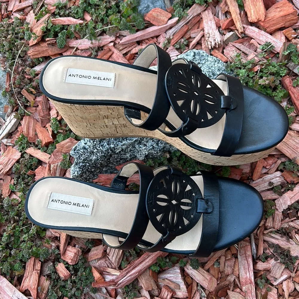 Antonio Melani Women’s size 10 Quinlynn Leather Platform Black Wedge Sandals